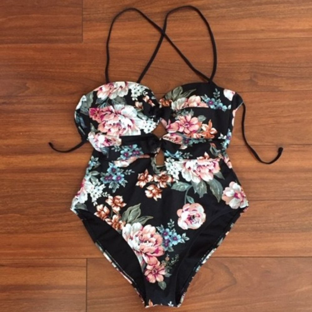 One Piece Swimsuit Size M